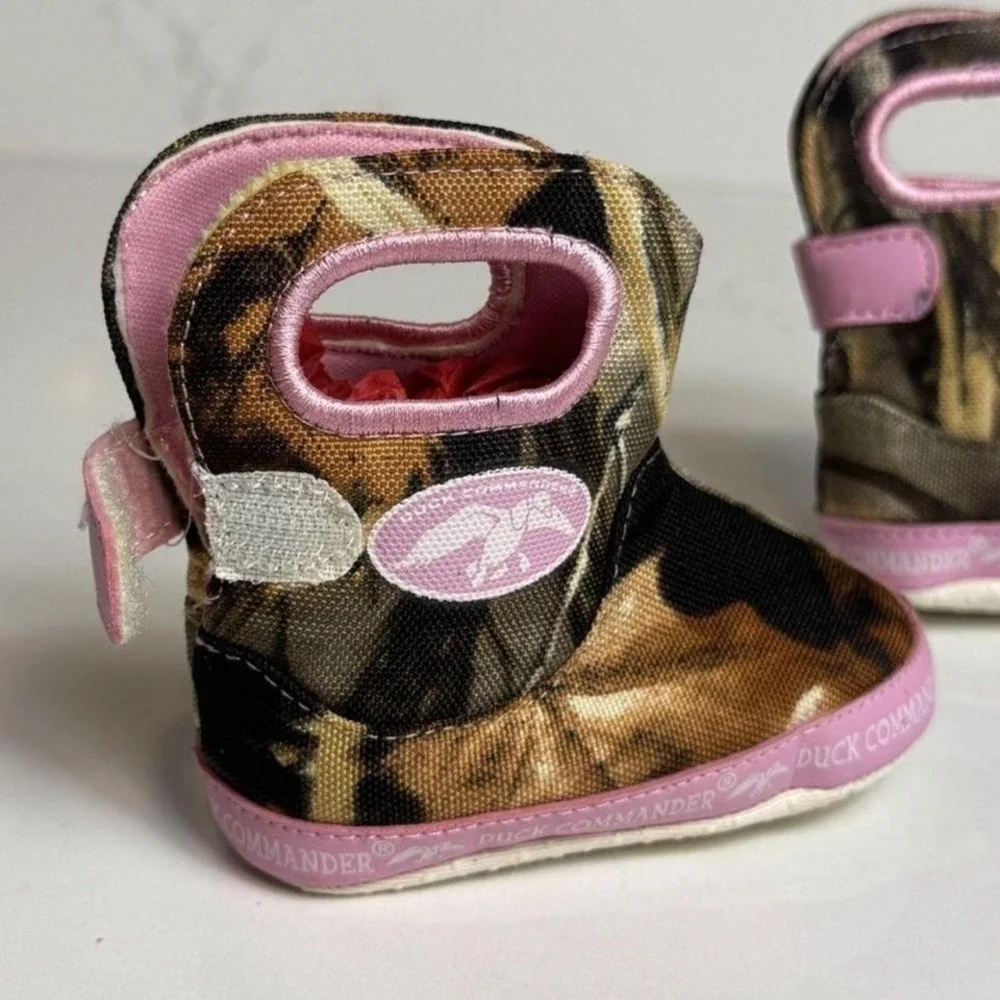 Duck Commander Girls Camo w/Pink Boots‎ Shoes Sz 2 Duck Dynasty Infant